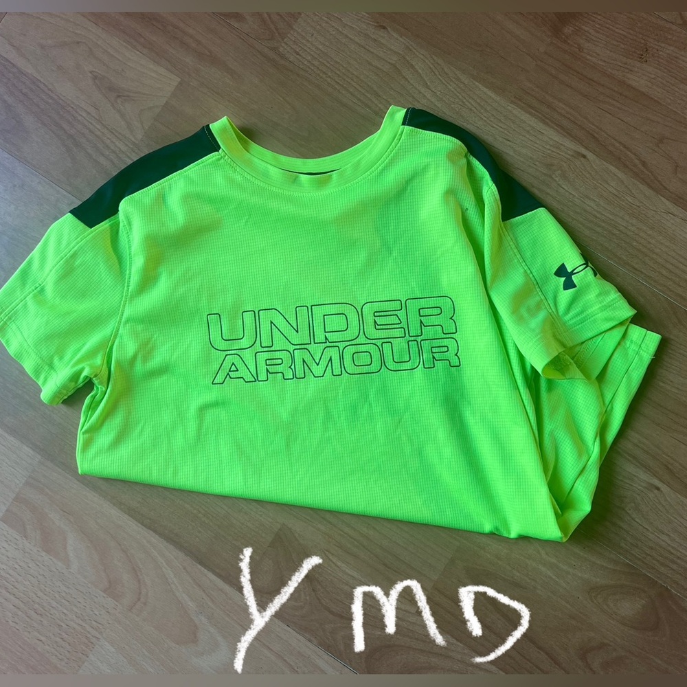 Under Armour Kids T-Shirt bundle